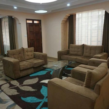 Appartamento Nemadek Royal Park Nairobi Esterno foto