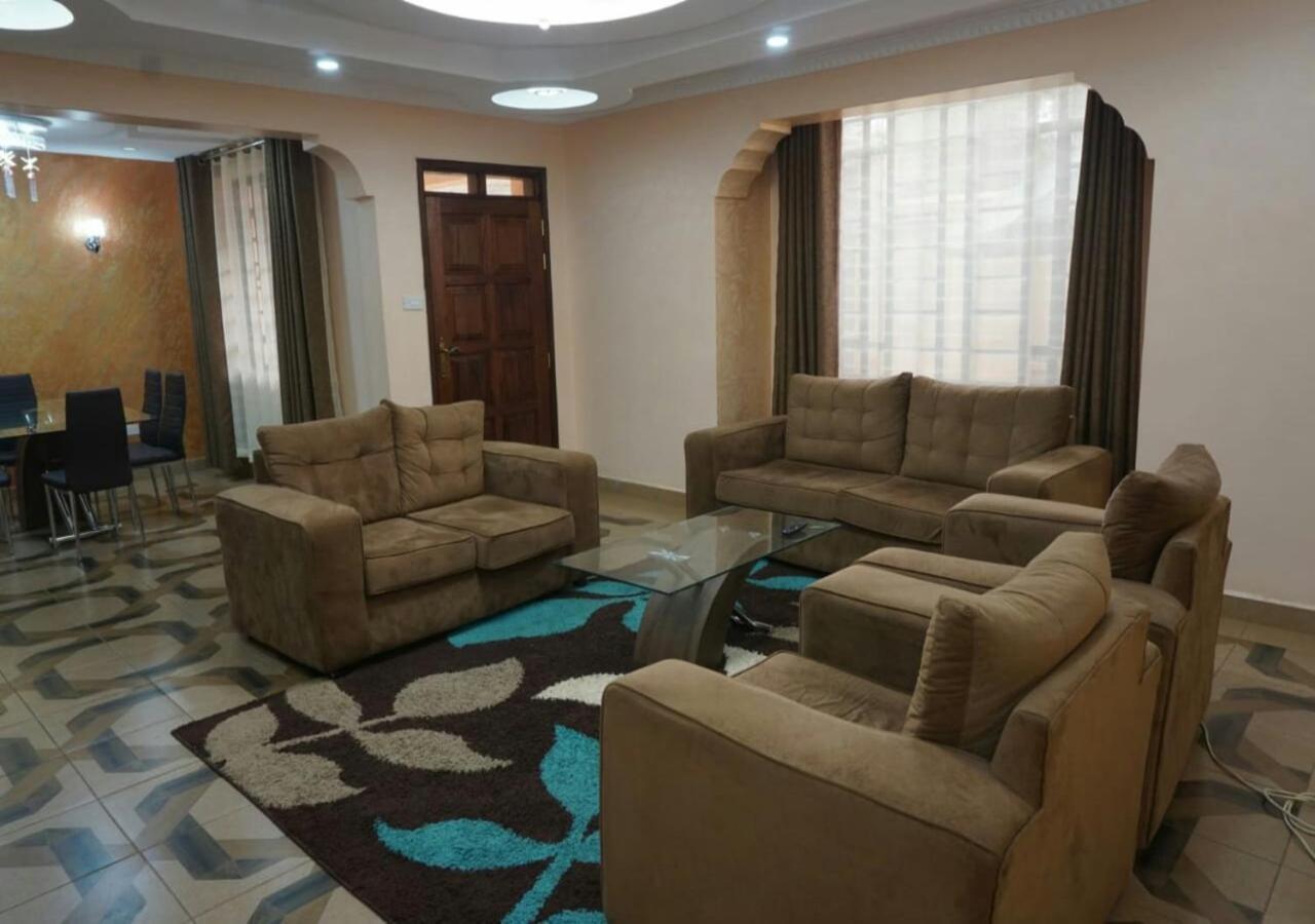 Appartamento Nemadek Royal Park Nairobi Esterno foto
